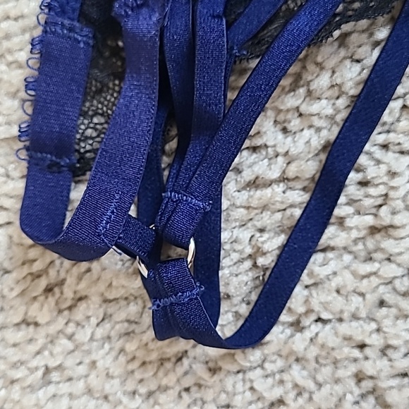 NWOT Victoria's Secret Blue Lace Strappy Very Sexy Cheekini - Picture 10 of 11